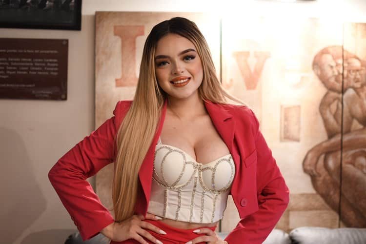 Camila Sánchez, lista para competir por Reina del Carnaval de Veracruz 2023 (+Video)