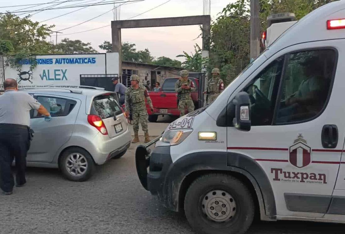 Mecánico es agredido con un tubo en su taller de Tuxpan por sujeto