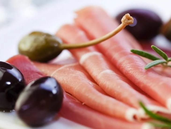 Descubre y distingue entre jamón serrano, ibérico y prosciutto