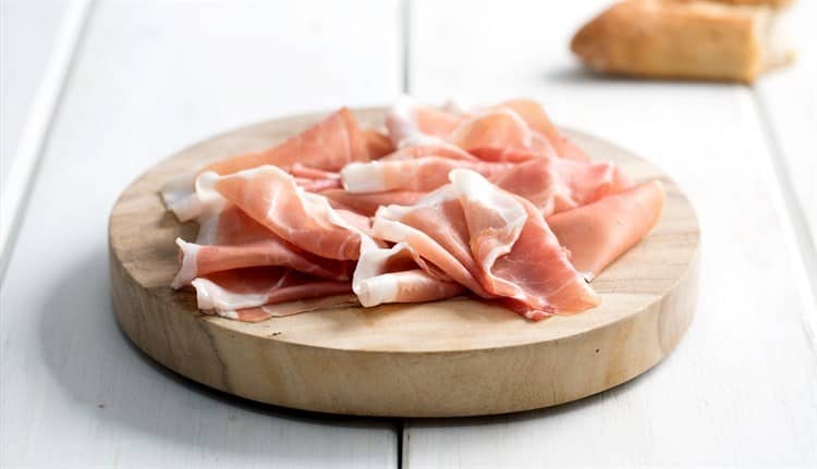 Descubre y distingue entre jamón serrano, ibérico y prosciutto