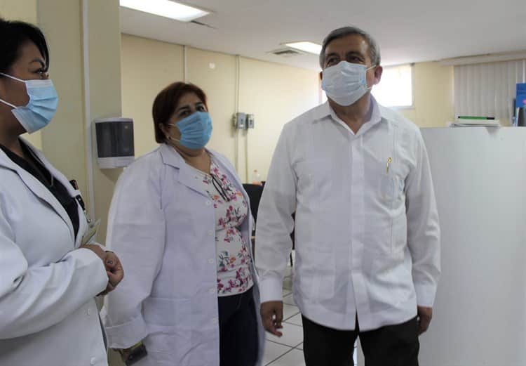 Titular del IMSS Veracruz Norte visitó Clínica de Mama y UMF No. 57