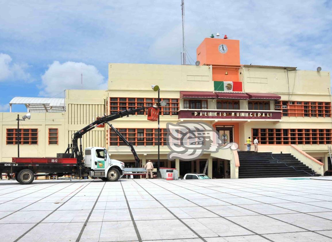 Desaparece Ayuntamiento de Coatzacoalcos oficina de programas sociales