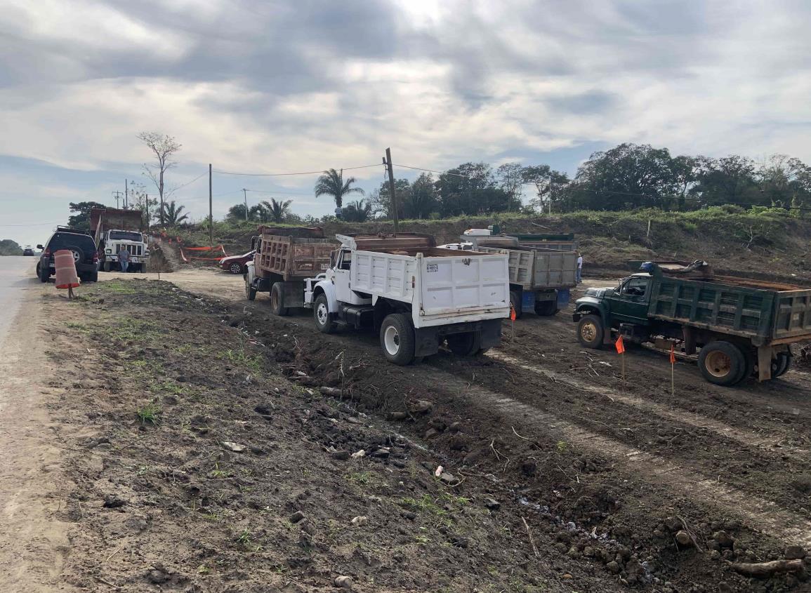 Sin diálogo entre paristas y constructora en libramiento de la Transístmica (+Video)