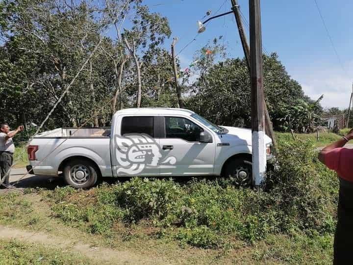 Directora del DIF Texistepec herida tras choque