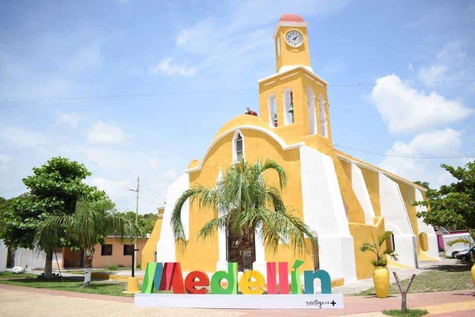 Acuerdan restauración de la iglesia San Miguel Arcángel de Medellín