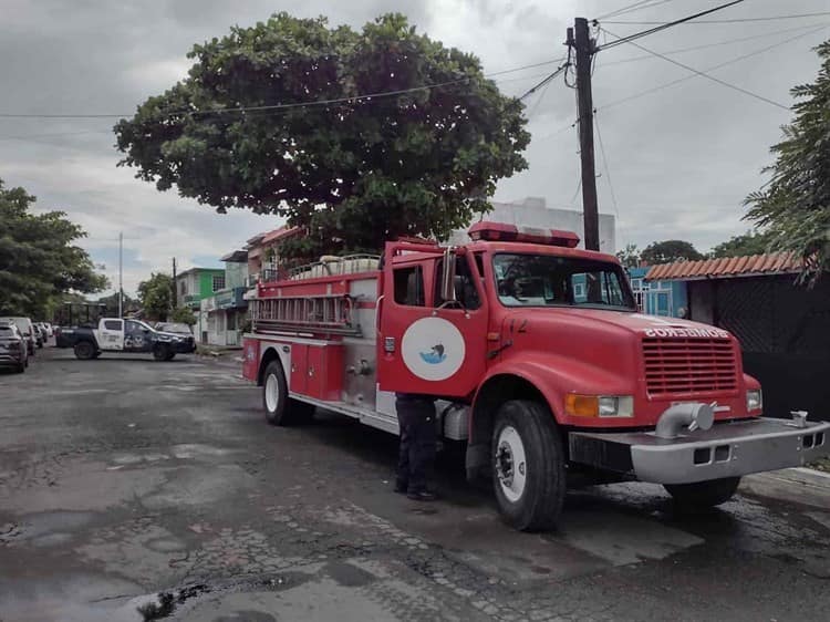 Personas se quedan atoradas en elevador de un hospital en Veracruz