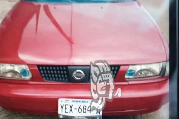 En Miahuatlán se roban automóvil