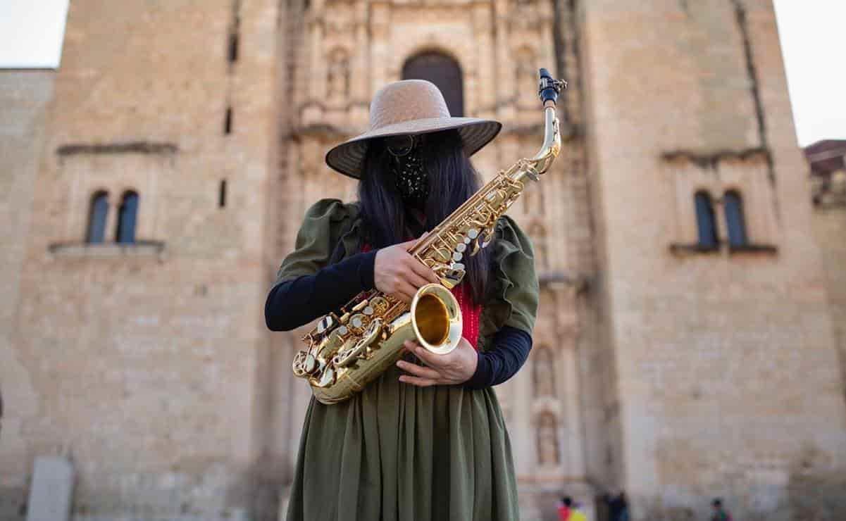 Presunto agresor de la saxofonista María Elena Ríos en Oaxaca recibe prisión domiciliaria