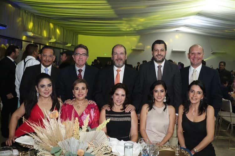 Realizan toma de protesta de la nueva directiva de Coparmex Veracruz