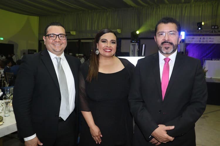 Realizan toma de protesta de la nueva directiva de Coparmex Veracruz