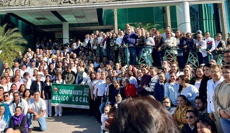 ¡Quiere ser Reina del Petróleo en Poza Rica!: Estudiante de Enfermería