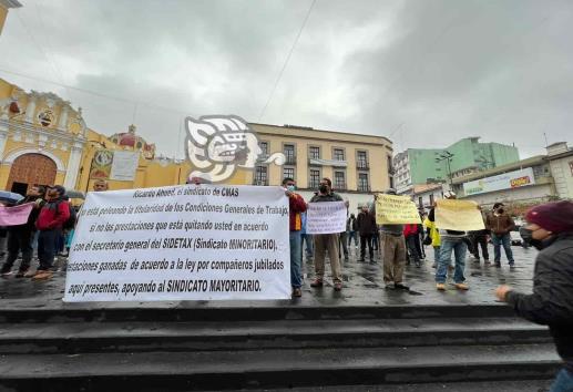 Y volvieron; sindicalizados de CMAS toman el centro de Xalapa (+Video)
