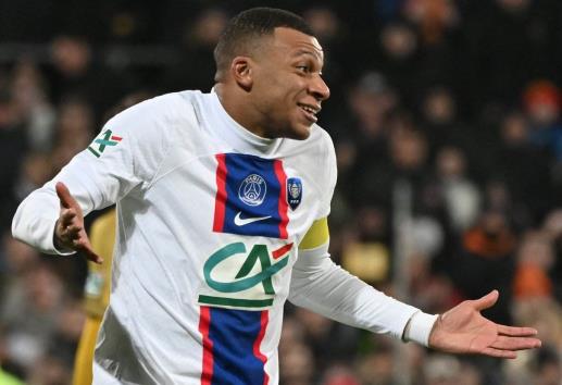 Realiza Kylian Mbappé quinteta de goles con PSG