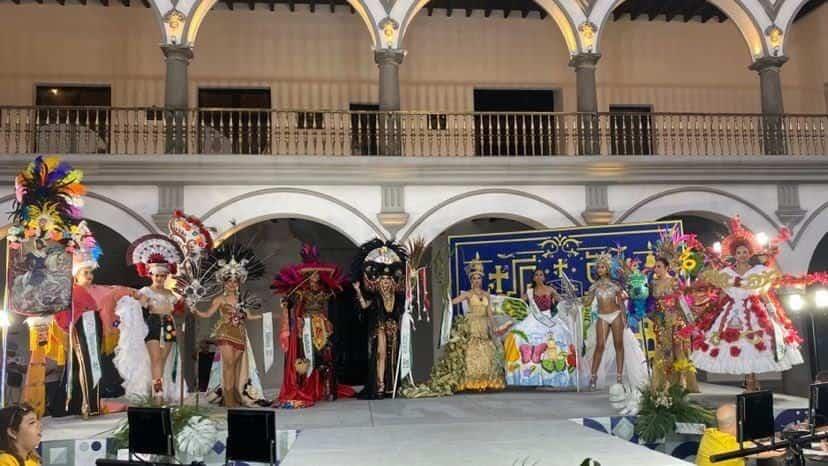 Finalistas de Miss Earth Veracruz modelaron trajes típicos de sus municipios