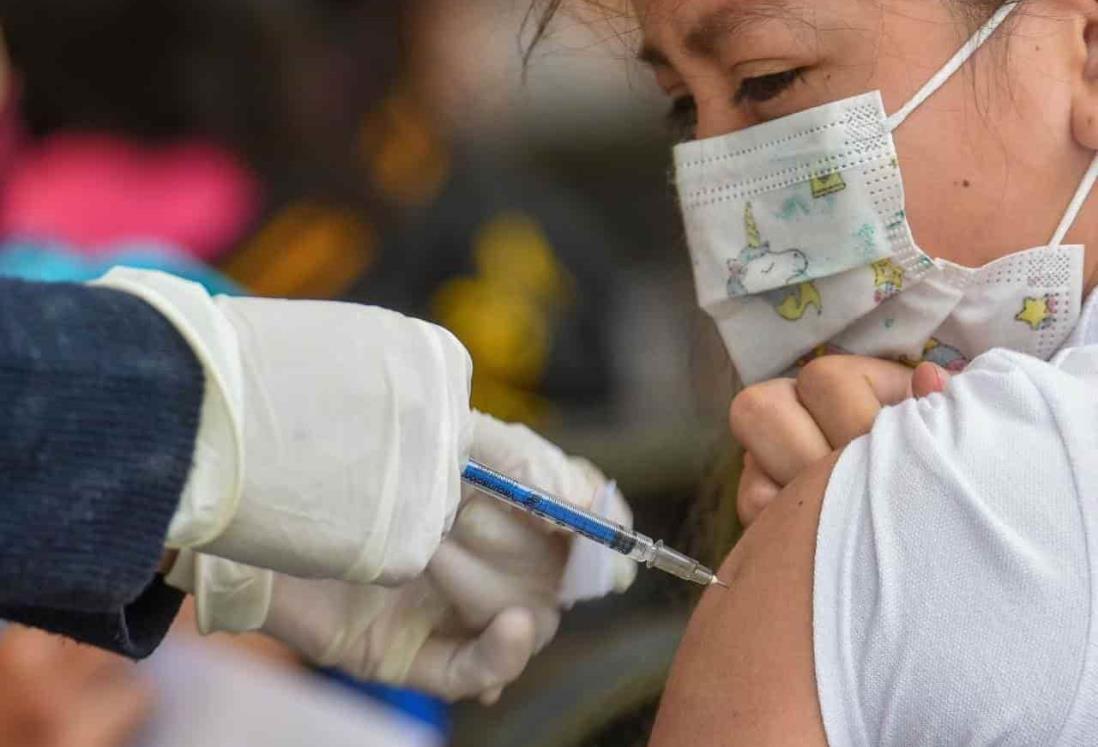 Refuerzos de vacuna contra covid-19 para niños se podrían aplicar en escuelas de Veracruz