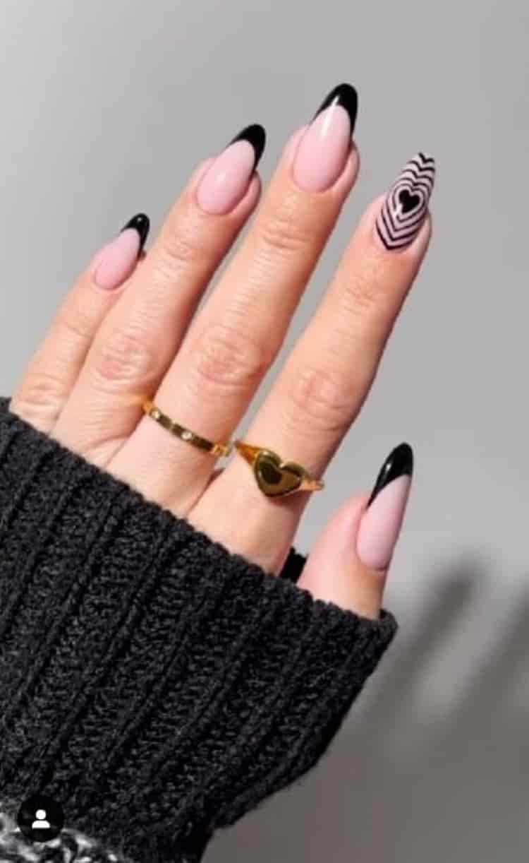 Recrea estos increíbles diseños de uñas con corazones negros para lucir el 14 de febrero