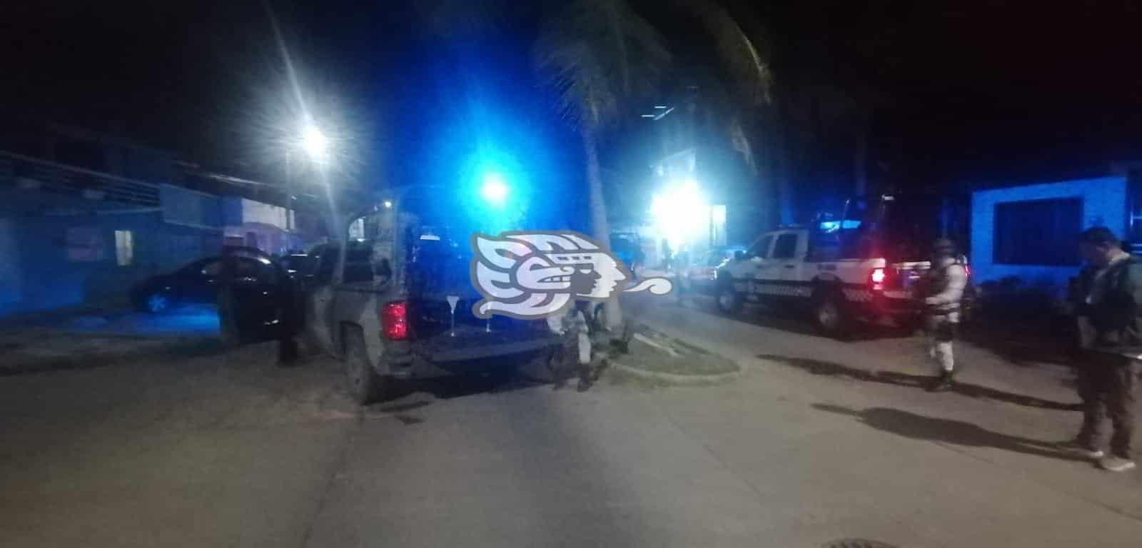 Disparan contra negocio de antojitos en El Tesoro, en Coatzacoalcos (+Video)