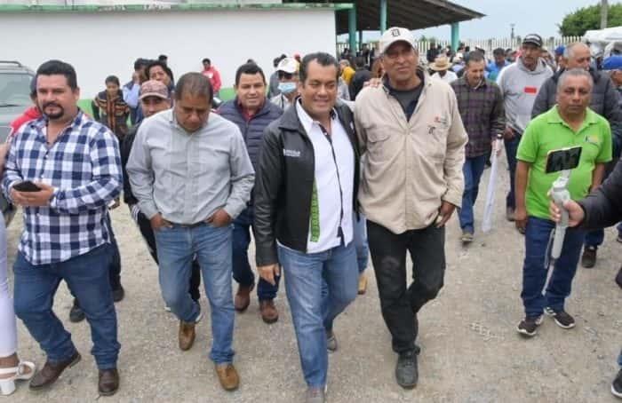 Pescadores de Tamiahua agradecen dragado a Sergio Gutiérrez Luna