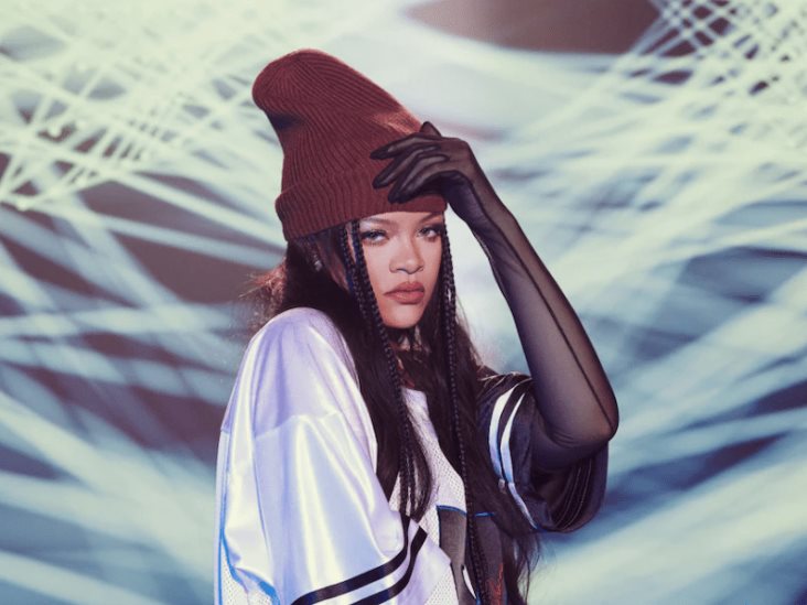 Esto costará la nueva línea de ropa de Rihanna para el Super Bowl LVII