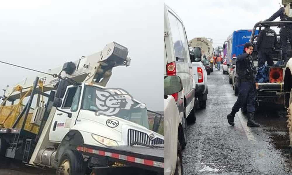 Por salida del camino de grúa, tráfico lento en Las Matas