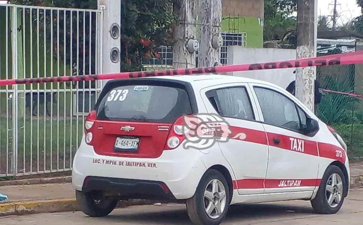 Mañana violenta; balean a taxista en Jáltipan