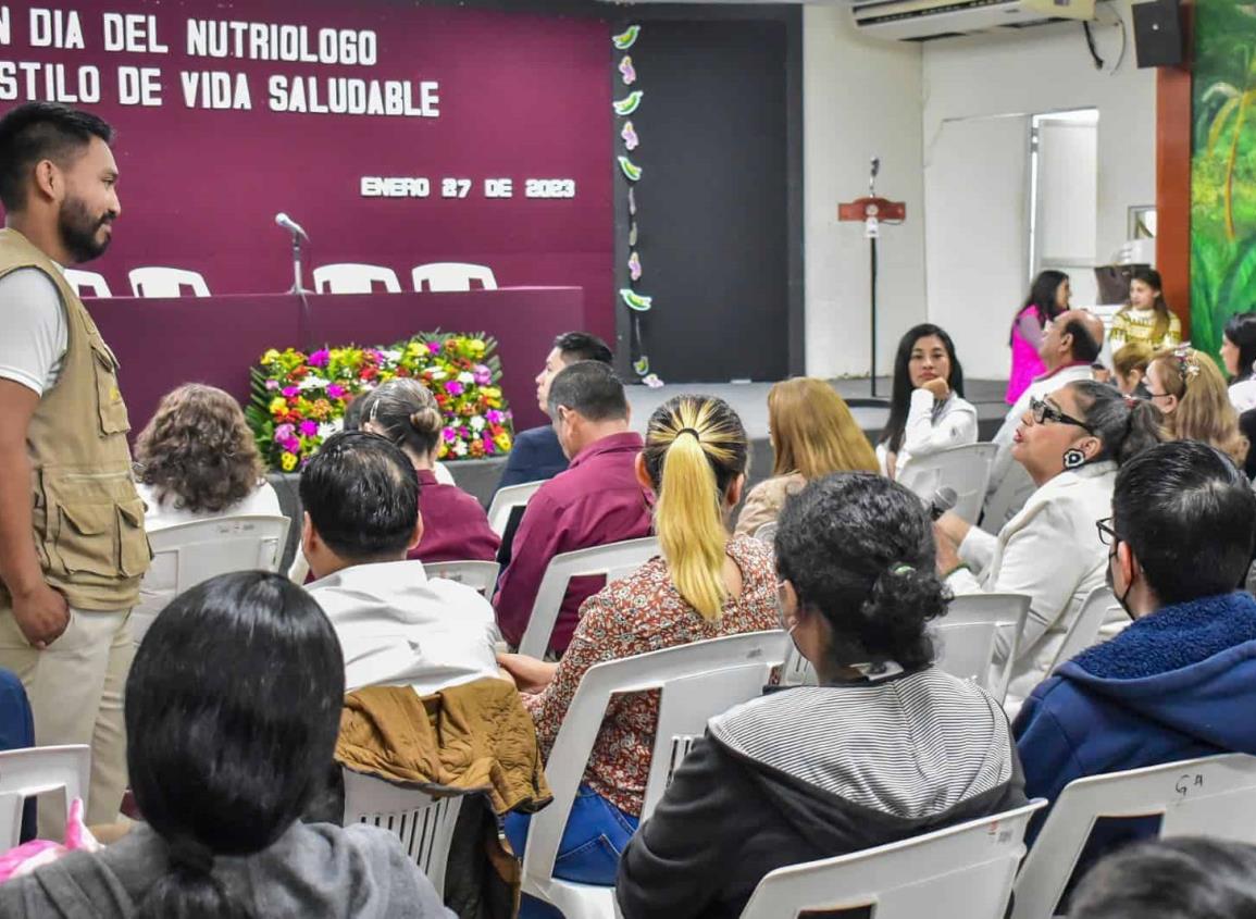 Con conferencias de prevención, el Gobierno de Coatzacoalcos conmemora el Día del Nutriólogo