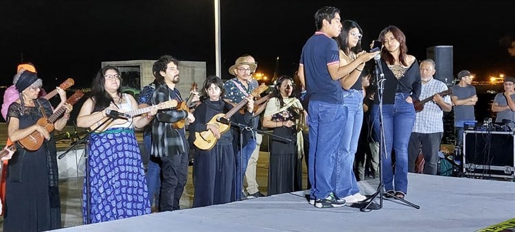 Realizan performance participativo en apoyo al Colectivo Solecito de Veracruz(+Video)