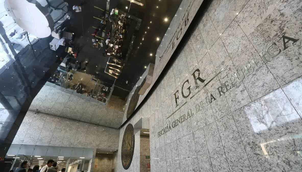 Ante la FGR hay vigentes 5 denuncias contra Yunes, Winckler y otros exfuncionarios