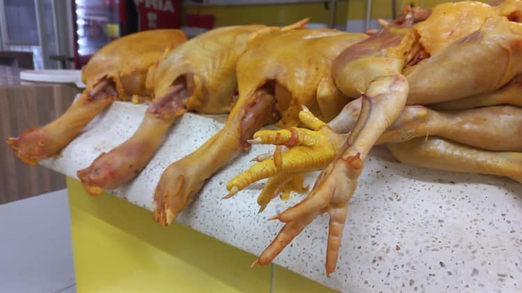 ¡Hasta 5 pesos! Aumenta el precio del pollo en mercados de Veracruz