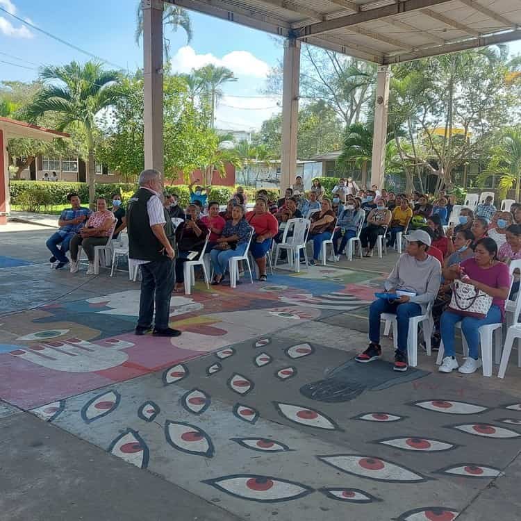 Empresas constructoras incumplían con obras en escuelas públicas: Manuel Huerta Ladrón de Guevara