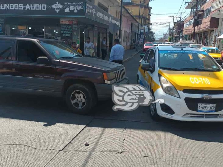 Accidentes en Córdoba generan fuerte movilización policiaca; hay una herida