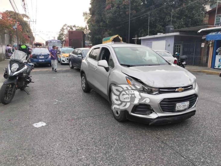 Accidentes en Córdoba generan fuerte movilización policiaca; hay una herida