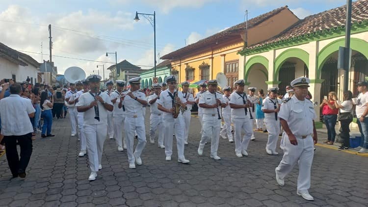 Montados a caballo inauguran fiestas en honor a la Virgen de la Candelaria