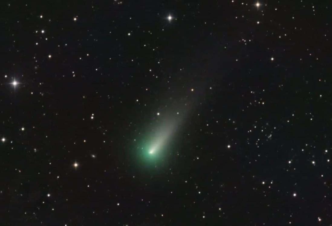 Cometa verde pasará esta noche; cómo y dónde verlo.