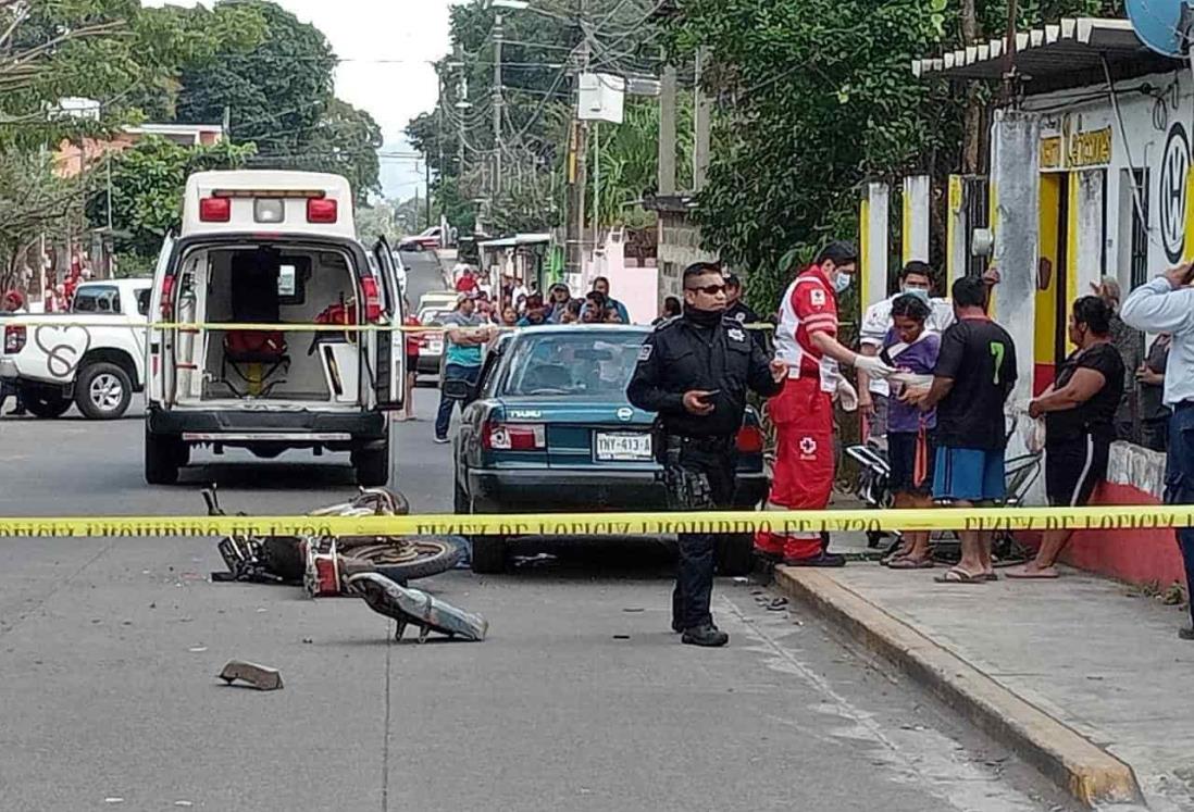 Muere motociclista en San Andrés al chocar con auto estacionado