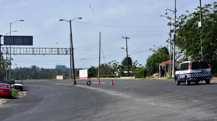 ¡Misión cumplida! reinstalan a policías en retén del poniente de Coatzacoalcos