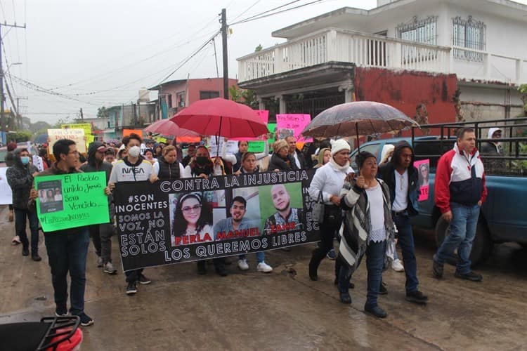 Exigen libertad de jóvenes acusados por secuestro en Misantla