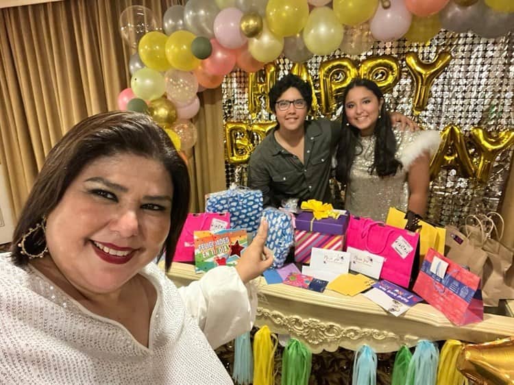 Alejandro y Fernanda Ramírez González festejaron sus cumpleaños