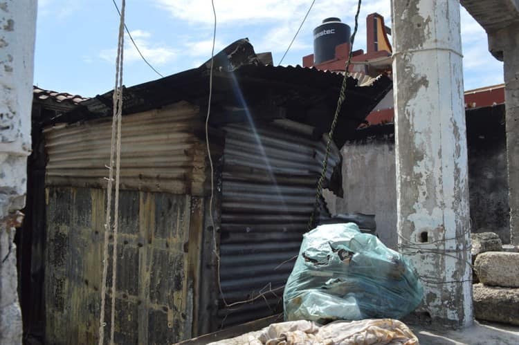 Cristian se casaría en 10 días en Veracruz, falleció junto a su hija tras incendiarse su casa con ellas adentro