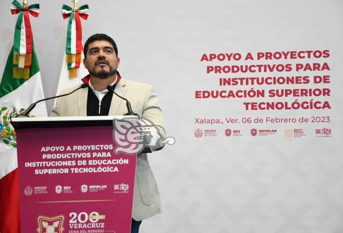 Destinan 100 millones de pesos para proyectos en institutos tecnológicos en Veracruz