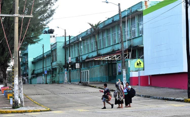 Transcurre con normalidad día festivo en Coatzacoalcos (+Vídeo)