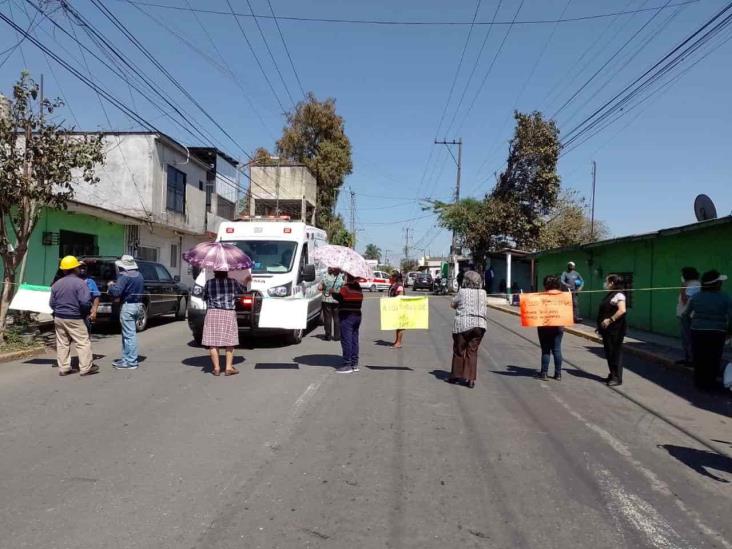 Protestan en Ixtaczoquitlán contra introducción de tubería de gas (+Video)