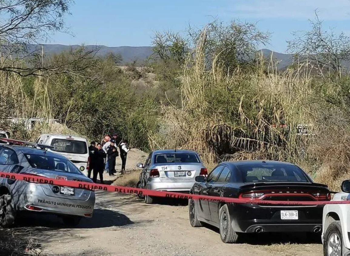 Nuevo León; hallan 14 cadáveres en camioneta sumergida en canal