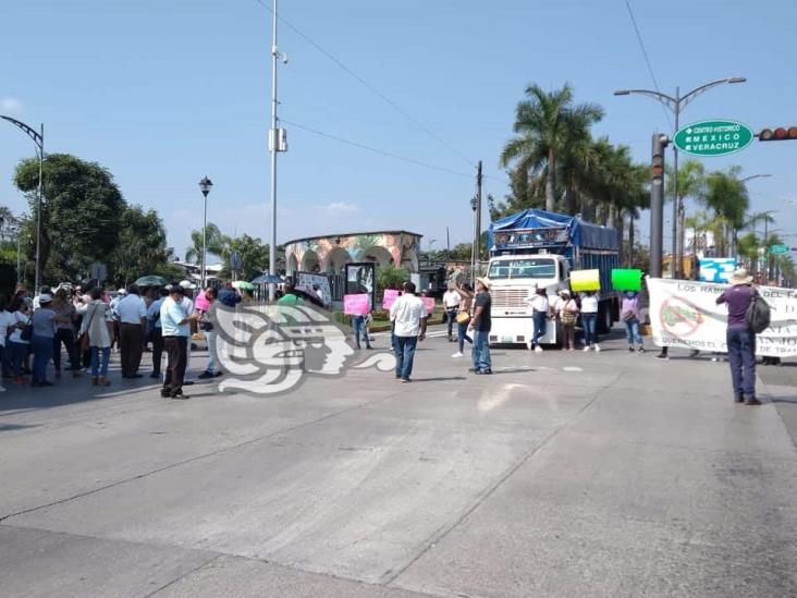 Protestan en Córdoba por instalación de centro de transferencia de residuos (+Video)