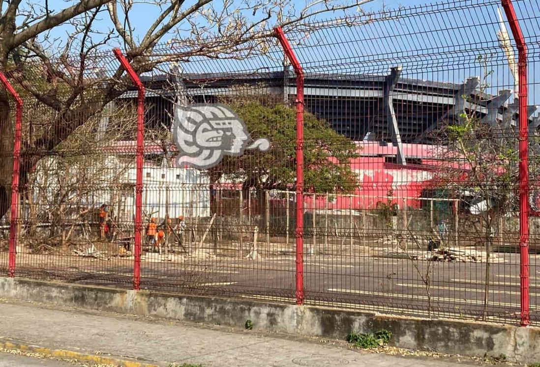 Gobierno de Veracruz pide a constructora mayor seguridad en obras en el estadio Luis Pirata de la Fuente