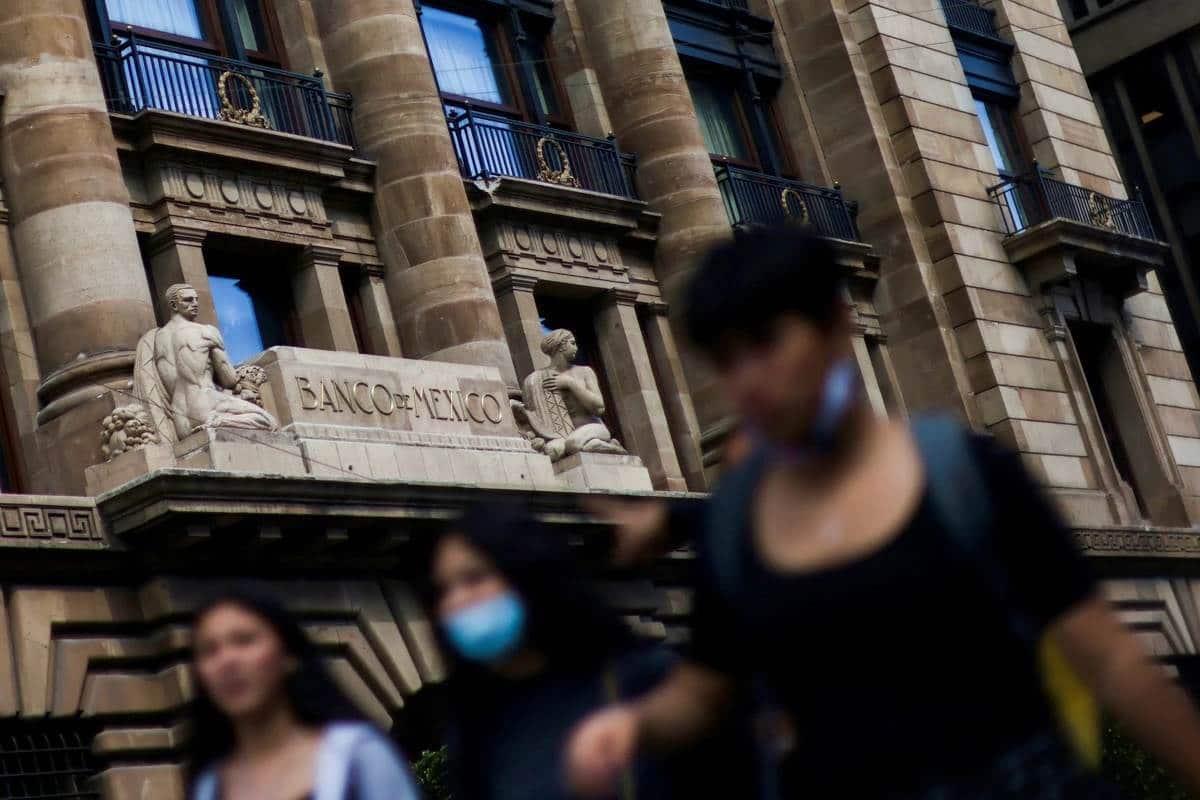 Aumenta Banxico tasa de interés en 50 puntos