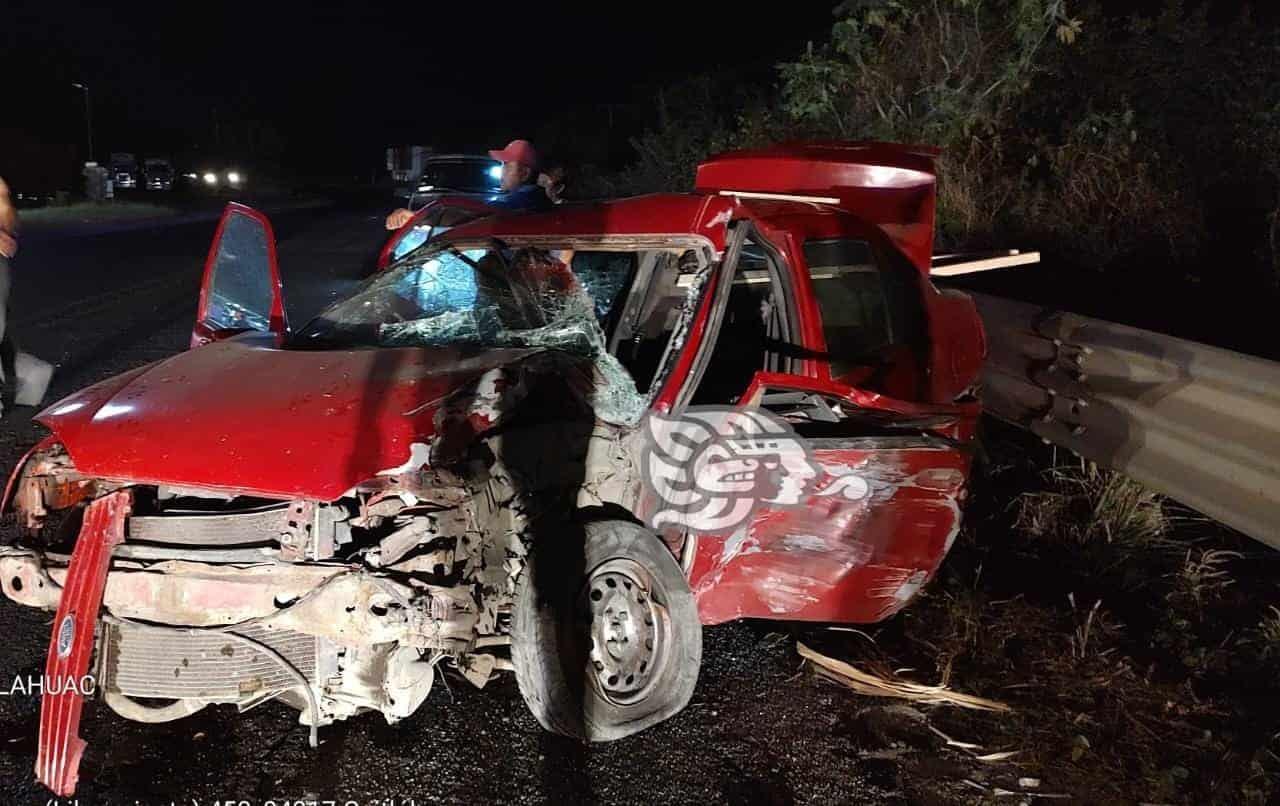 Accidente en la Córdoba-La Tinaja deja a dos personas prensadas