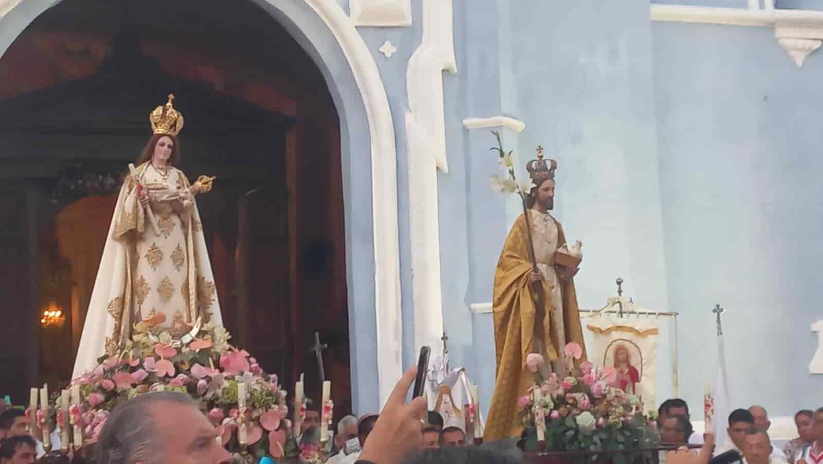 Finalizan las fiestas de Tlacotalpan con procesión a la virgen de la Candelaria