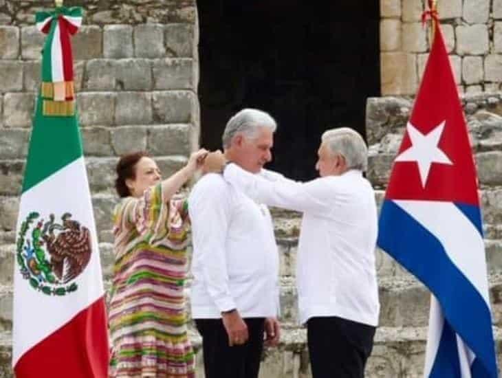 AMLO condecora al presidente de Cuba con la Orden Mexicana del Águila Azteca