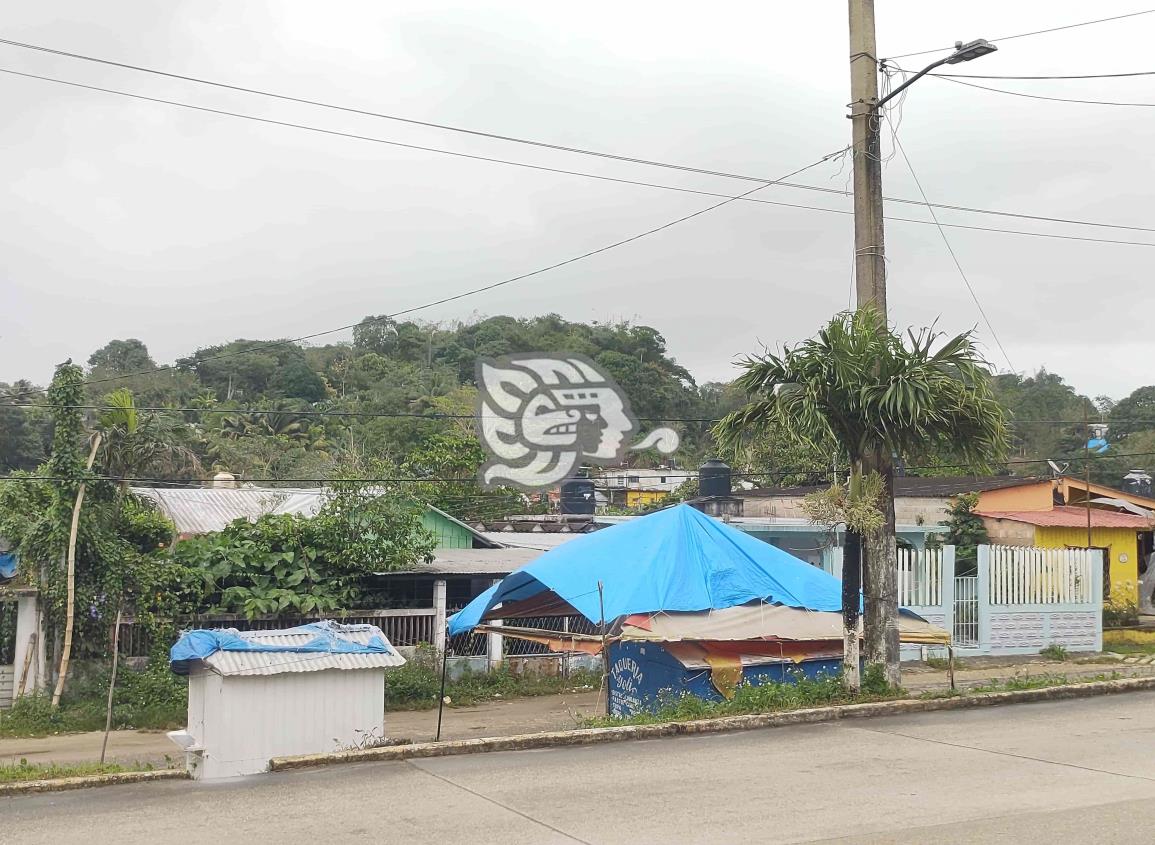 Rachas de viento dejaron daños en Villa Cuichapa (Video)